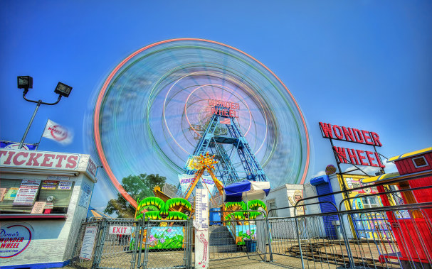 Wonder Wheel